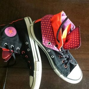 *CONVERSE*  HI-TOPS